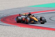 يقود Oscar Piastri من فريق McLaren Formula 1 سيارة McLaren Mcl39 Mercedes خلال سباق Aramco Grand Formula 1 من إسبانيا إلى دائرة برشلونة - Catalunya في برشلونة ، إسبانيا - المصدر: Getty